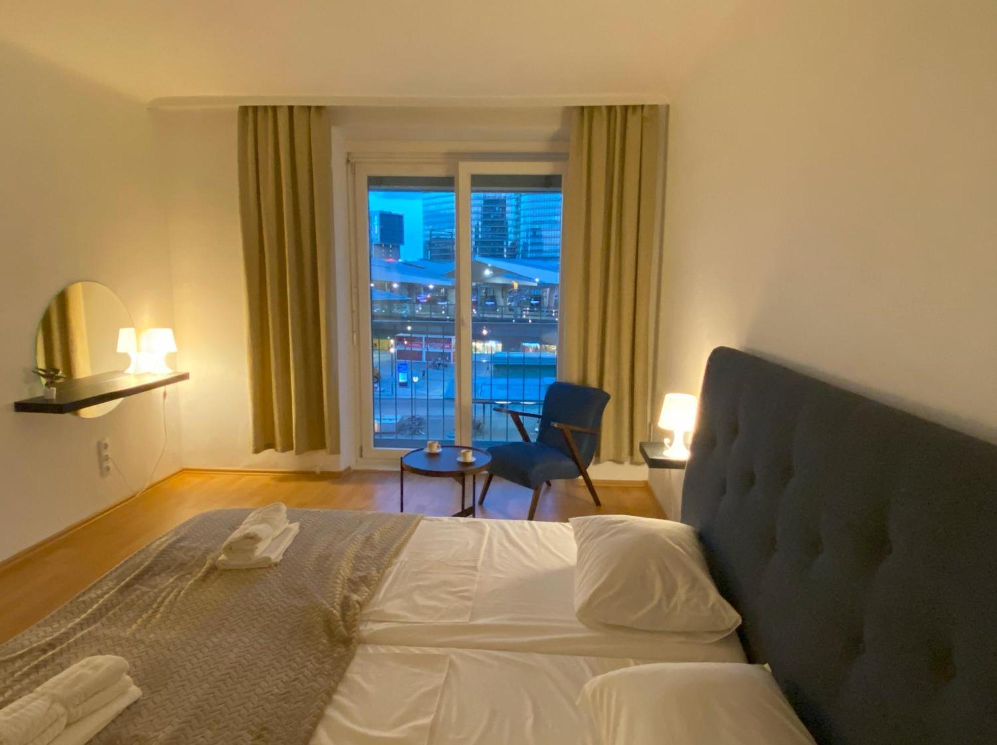 Anzotika Central Apartment, Wien Ngoại thất bức ảnh
